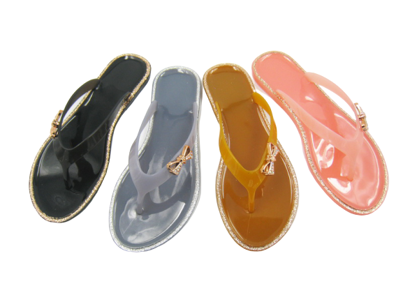 ZAPATOS DE PVC